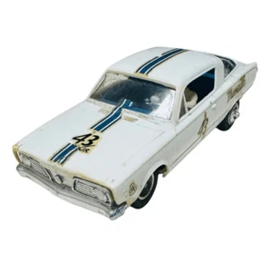 Coche Ranura Strombecker 9595 Plymouth Barracuda Blanco Escala 1/32 - Imagen 1 de 12