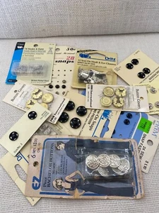 Assorted Crafting Accessories Sewing Closure Set Hooks & Eyes Snaps Button Cover - Picture 1 of 7