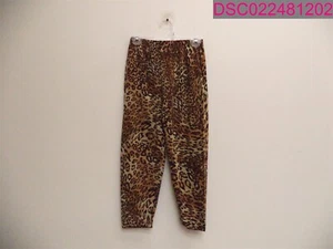 QTY=24; ZYE Juniors Cheetah Print Capri Leggings One Size (22" Waist) Brown - Picture 1 of 7