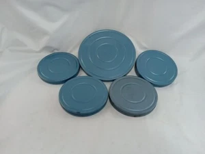 Vintage Super 8MM Metal Film Canisters With 3 Reels 2 Empty  From 1960s - Picture 1 of 4