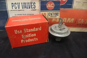 Vintage NOS Standard Vacuum Control VC220 1976 Buick, Oldsmobile, Pontiac - Picture 1 of 1