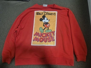 red vintage The Disney Store crewneck sweatshirt Mickey Mouse - Bild 1 von 8