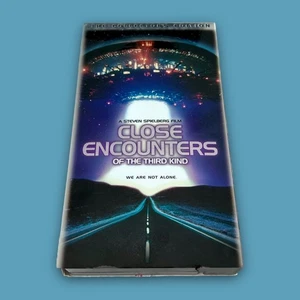 Close Encounters of the Third Kind VHS Tape Collectors Edition Movie Alien Film - Picture 1 of 4