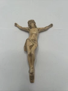 Vintage metal and painted Crucifix Jesus Wall Hanging Religious - Picture 1 of 9