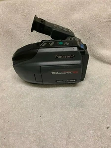 Panasonic PV-L501D Palmsight Palmcorder VHS-C 150x Zoom Video - Picture 1 of 1