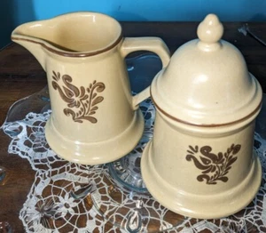 Vtg Pfaltzgraff Village Set - Sugar Bowl-Lid #6-22 and Creamer #6-24 - Picture 1 of 6