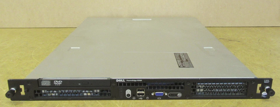 Dell PowerEdge R200 1x Xeon E3110 3GHz 160GB HDD 1GB RAM RAID DVD Server  - Image 1 of 3