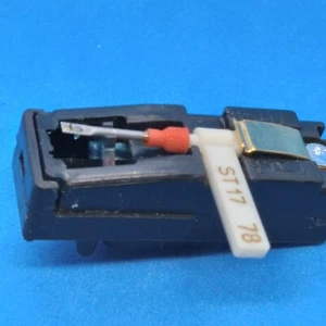 Original BSR SC10M1 CERAMIC PHONOGRAPH CARTRIDGE WITH DIAMOND & SAPPHIRE NEEDLE - Picture 1 of 6
