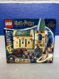 LEGO 76387 Harry Potter Hogwarts Fluffy Encounter Damaged Box New Factory Sealed - Picture 1 of 6