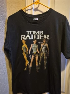 Tomb Raider Black T Shirt Size L Pit To Pit 19" - Picture 1 of 7