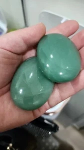 Natural Jade Palm Stone Green Rock Crystal Healing Reiki Polished Worry Stone - Picture 1 of 7