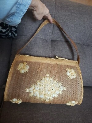 Vintage Woven Raffia Straw Seashells Shells Beach Bag purse 1960s  - Image 1 of 4