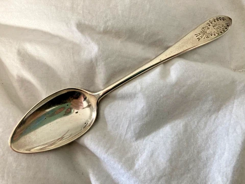 Antique Sterling GORHAM MOTHERS ENGRAVED 1875 teaspoon Wreath "Alice" Cover
