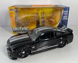 Jada 1:24 Bigtime Muscle 2008 Shelby GT-500KR Diecast Car Black w/ Silver Strips - Picture 1 of 7