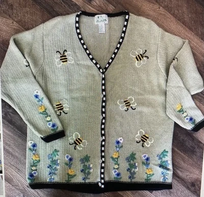 Quacker Factory Bumble Bee & Flowers Cardigan 2x New Sage Green - Image 1 of 4