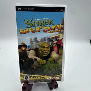 Shrek: Smash n' Crash Racing (Sony PSP, 2006) CIB completo con estuche + manual - Imagen 1 de 8