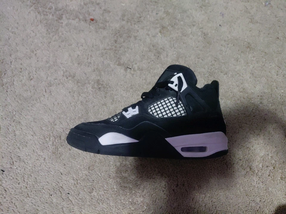 Zapatillas Jordan 4 blancas Thunder talla 4y Foto 1 de 4