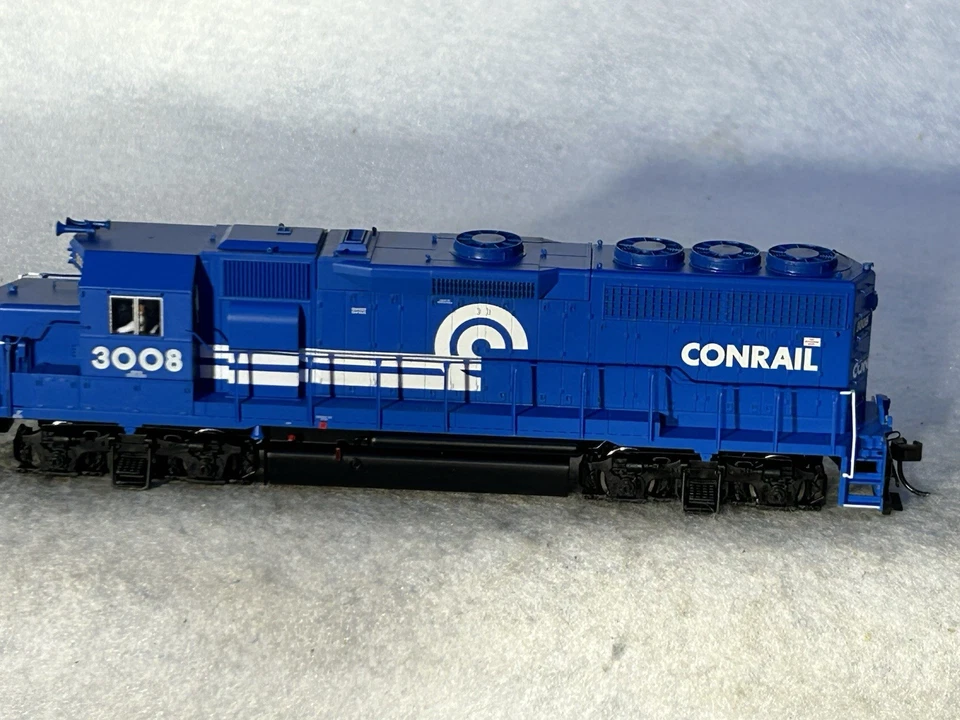 Handsome ATLAS CONRAIL GP-40 Diesel Engine HO - Image 1 of 4
