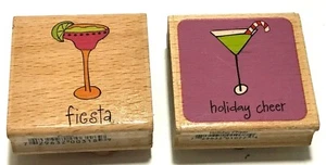 2 GUMMISTEMPEL MIT HOLZHALTERUNG ~ HAPPY HOUR COCKTAILS ~ FIESTA & HOLIDAY CHEER - Bild 1 von 3