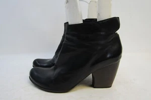 Coclico Womens Size 39.5 EUR Black Leather Zip Ankle Fashion Boots Bootie - Picture 1 of 11