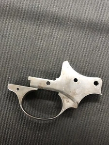 French Lebel 1892 Revolver 8mm Lebel Trigger Guard And Side plate - Picture 1 of 10