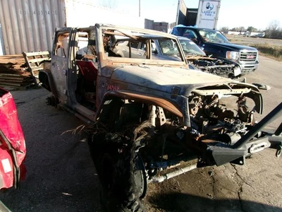 Used Rear Axle Assembly Rear fits: 2008 Jeep Wrangler Dana 44 LHD 4.10 ratio Tru Foto 1 de 4