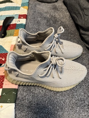 Taglia 9.5 Adidas Yeezy Boost 350 V2 Sesame