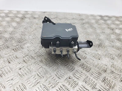 HONDA CRV MK4 2.2 DIESEL ABS PUMP CONTROLLER MODULATOR 2013 57110-T1G-G320-M1 - Image 1 of 4