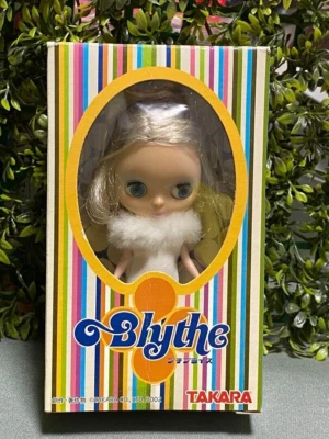 Boneca da moda Petite Blythe PBL02 Hollywood Takara Tomy Japão nova - Imagem 1 de 4