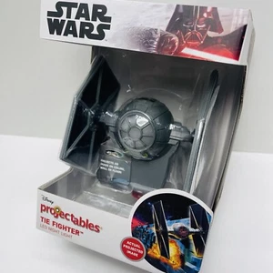 Star Wars Tie Fighter Disney Projectables LED projizierendes Nachtlicht - BRANDNEU - Bild 1 von 13