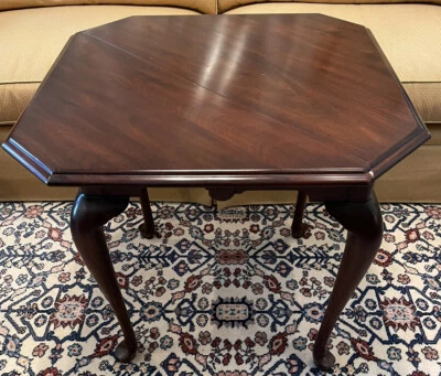 Pañuelo Henkel Harris Caoba Reina Ana Hoja Caída Mesa Estilo 5610 #3 Foto 1 de 4