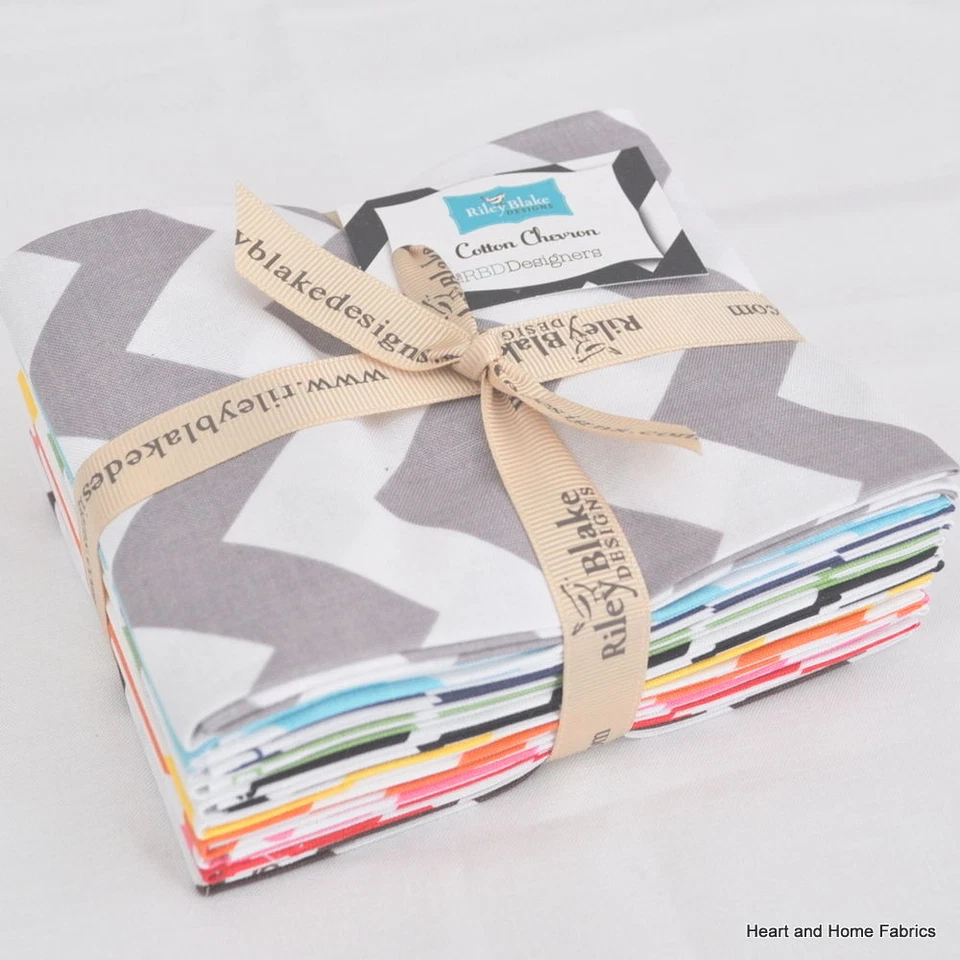 Chevron Medium Fabric Fat Quarter Bundle for Riley Blake, 10 pieces, 100% cotton - Image 1 of 1