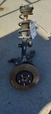 21 22 23 24 KIA SORENTO Conjunto de rodilla conductor izquierdo menos pinza y puntal tracción delantera Foto 1 de 3