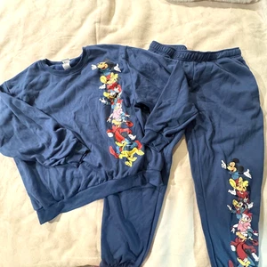 Disney Topolino & Friends Felpa Blu e Joggers Lounge Set Abbinato Fondo Superiore - Foto 1 di 6
