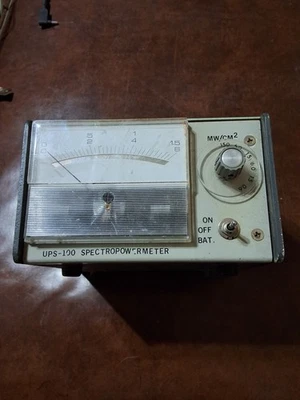 UPS-100 MEDIDOR DE POTENCIA ESPECTRO MOTOROLA VINTAGE Foto 1 de 4