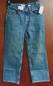 NWT BOYS OSHKOSH B'GOSH MEDIUM WASH 10H JEANS - Picture 1 of 4