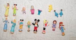 Vintage Disney Bluebird Polly Pocket Magic Kingdom + andere 12 Personen Prinzessin - Bild 1 von 3