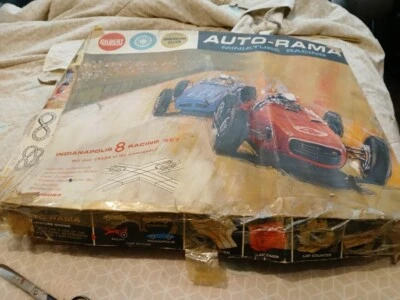 Vintage Gilbert 19093 American Flyer Auto Rama a slot car Set with power supply - Image 1 of 4