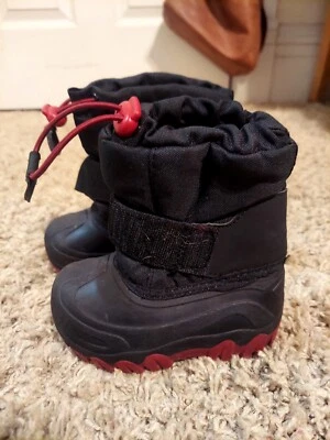 Cat & Jack Toddler Boys' Jacob Winter Boots - Black Size Small (5-6) - Image 1 of 4
