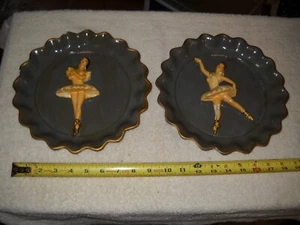 Vintage Pair of Raised Chalk Dancers, Mid Century Wall Art Chalkware, As-Is - Picture 1 of 15