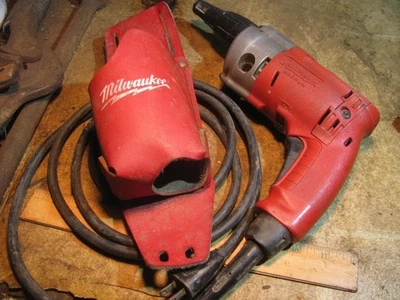 Milwaukee 6793-1 Magnum Screw Shooter Drywall Screw Gun with Holster - Image 1 of 4