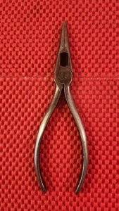 M. KLEIN & SONS TOOLS LINEMANS NEEDLE NOSE PLIERS MADE IN CHICAGO - Picture 1 of 6