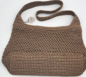 The Sak Beige Crocheted Shoulder Bag - Casual Tote - 2 Zipper Pockets NWOT - Picture 1 of 3