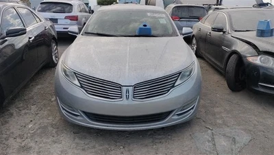 Right Rear LOWER CONTROL ARM 2013-2016 LINCOLN MKZ - Image 1 of 4