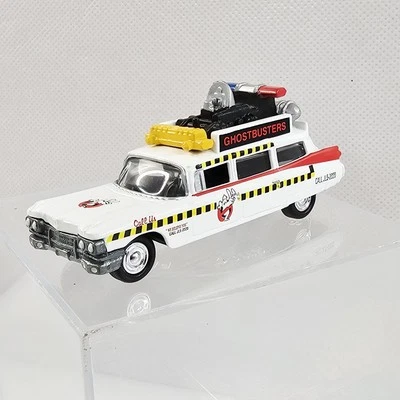 Johnny Lightning Hollywood On Wheels Ghostbusters Ecto-1 Diecast Car 1/64 2003 - Image 1 of 4