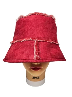 Chapéu Betmar New York Feminino Sherpa Fuzzy Soft Bucket Cap Red Hat Society Tamanho 7 1/2 - Imagem 1 de 4