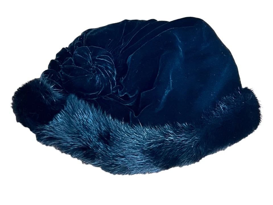 GABRIELA LIGENZA MADE IN ITALY SOMBRERO TERCIOPELO NEGRO RIBETE PIEL Foto 1 de 4