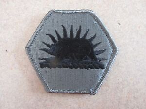 Authentic U S Army Military Patch California National Guard ACU-NEW Hook & Latch