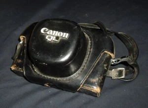 VINTAGE CANON QL 25 CANONET 35MM CAMERA WITH LEATHER CASE - Picture 1 of 12
