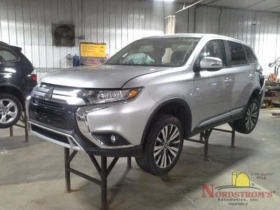 Mitsubishi Outlander 2019 transmisión limpiaparabrisas Foto 1 de 4
